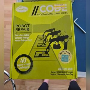 ThinkFun Robot Repair Programming Game - Green